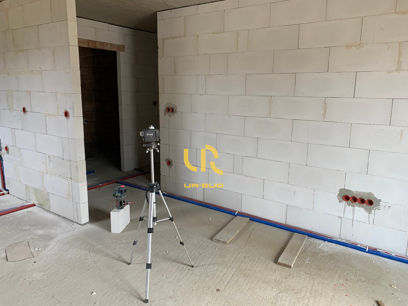 urbud-uryga.pl wykonczenia wnetrz prace ziemne instalacje elektryczne stany surowe